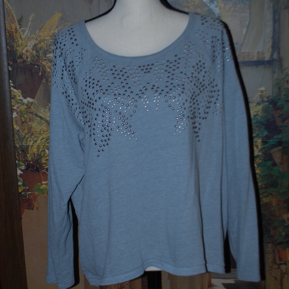 3/$30 - Apt. 9 Light Gray Studded Sweatshirt - PXL